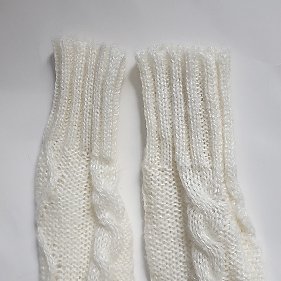 KENDALL & KYLIE KNIT SWEATER / SIZE M - Picture 10 of 12